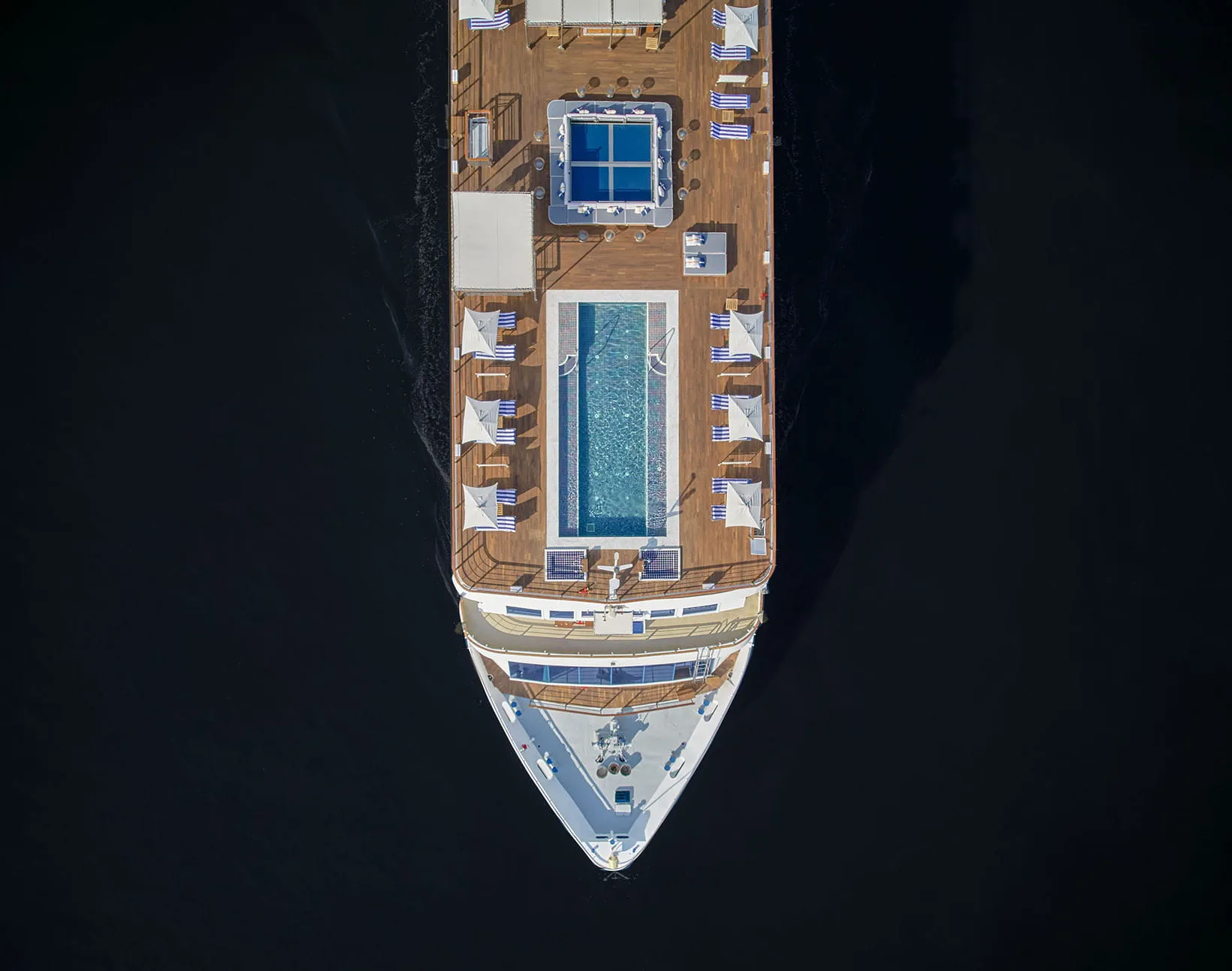 Exterior view of the The Oberoi Zahra, Luxury Nile Cruiser Nile cruise ship